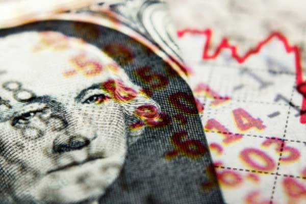 美国股市：标普500指数年内第28次创新高 科技股提供助力